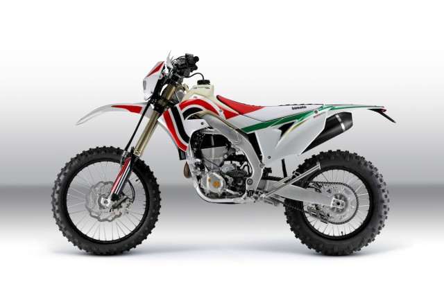 Bimota-BX450-side-view-left copy.png